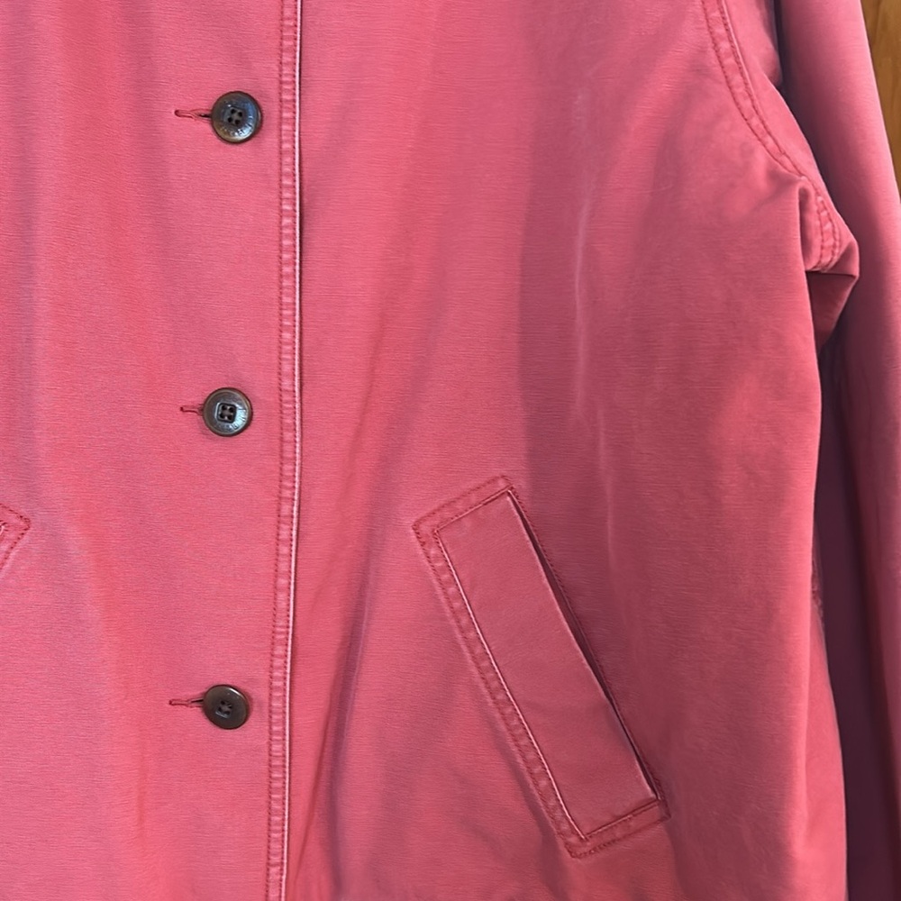 L.L.Bean Quilted Woman’s Barn coat Jacket Color Barn Red - Picture 3 of 12